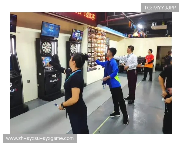 足球飞镖活动如何加入比赛相关图案吸引球迷参与